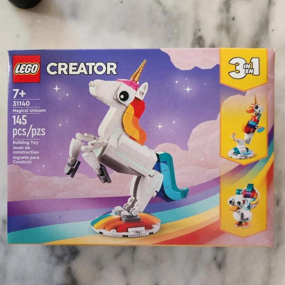 LEGO Creator 3 n1 Magical Unicorn Seahorse Peacock Rainbow 31140 Easter Basket G - Picture 6 of 13